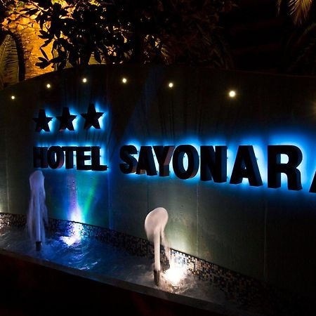 Hotel Sayonara San Benedetto del Tronto Exterior photo